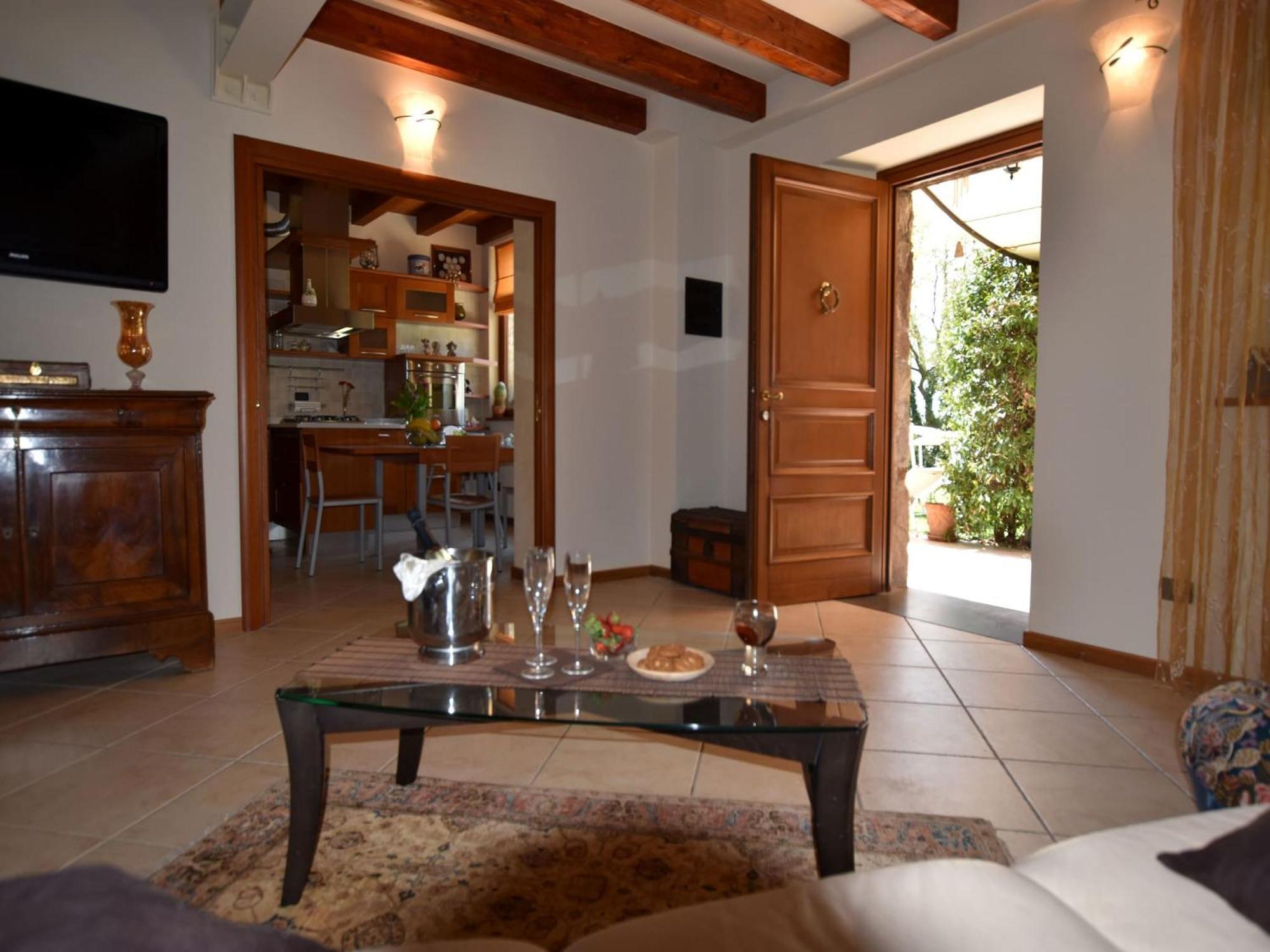 Villa In Pisogne With Pool Garden And Lake View Εξωτερικό φωτογραφία