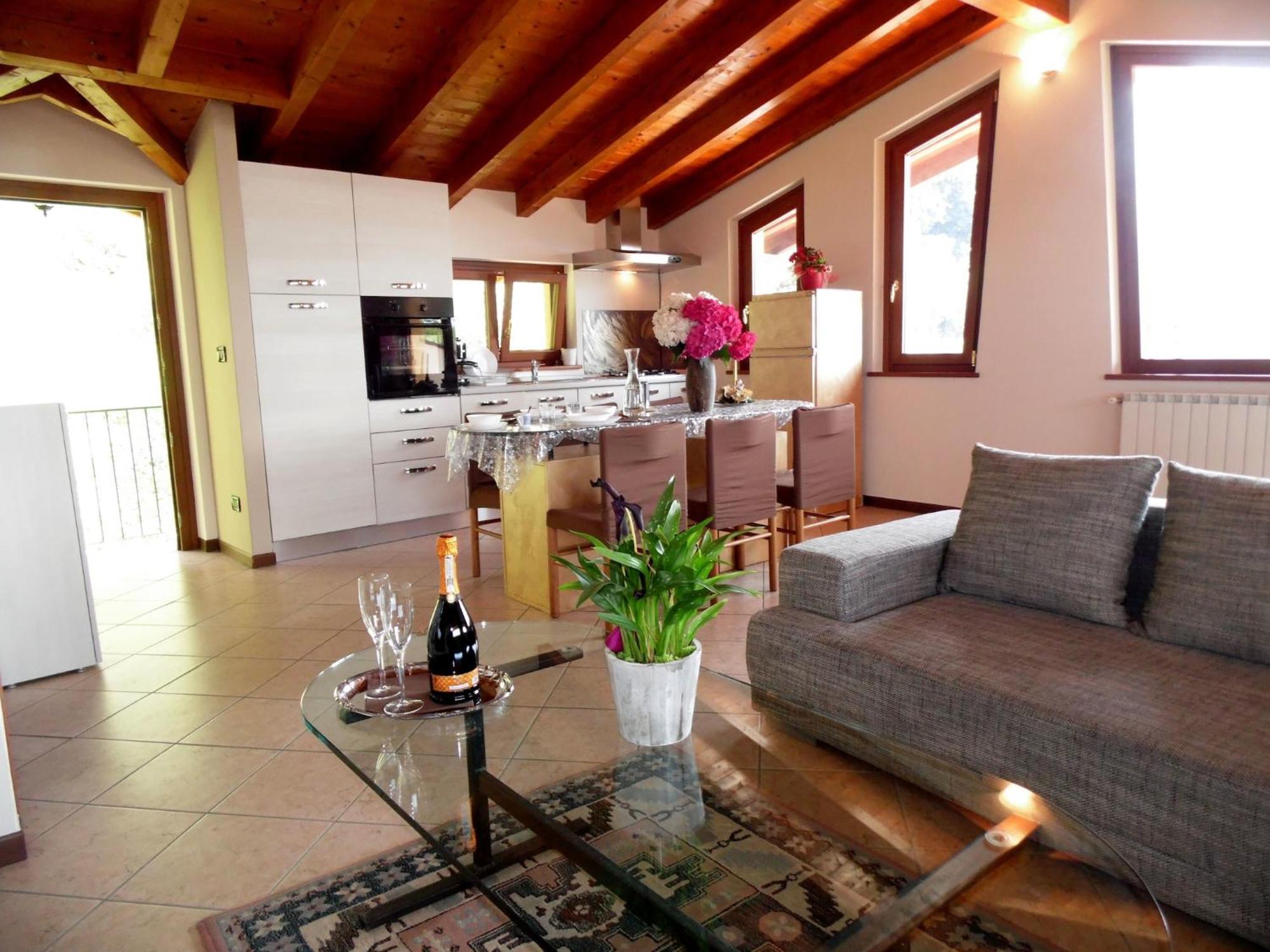 Villa In Pisogne With Pool Garden And Lake View Εξωτερικό φωτογραφία